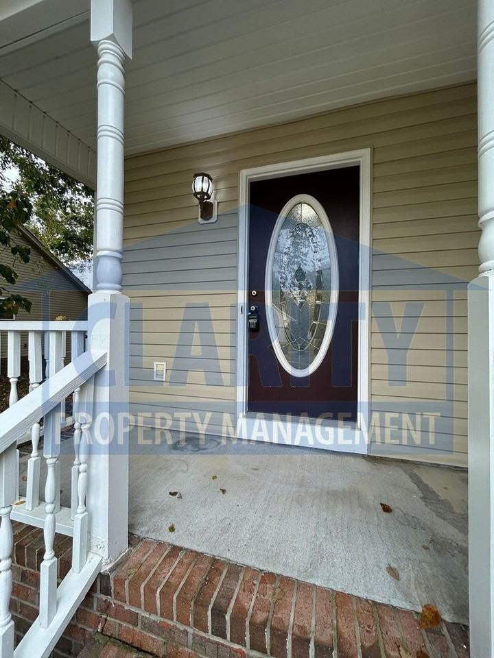 360 Webb Ln Ne - Photo 3 of 29