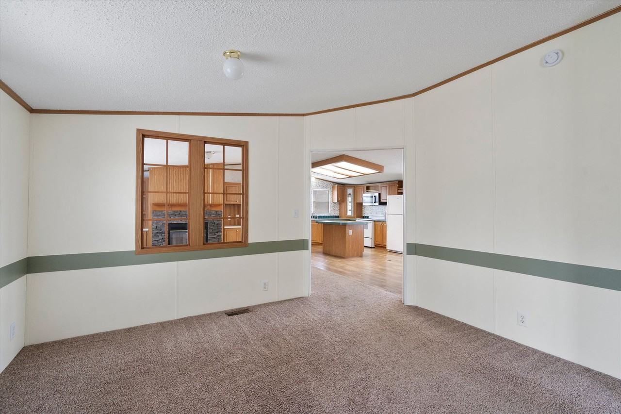 3075 Old Black Colony Rd - Photo 5 of 26