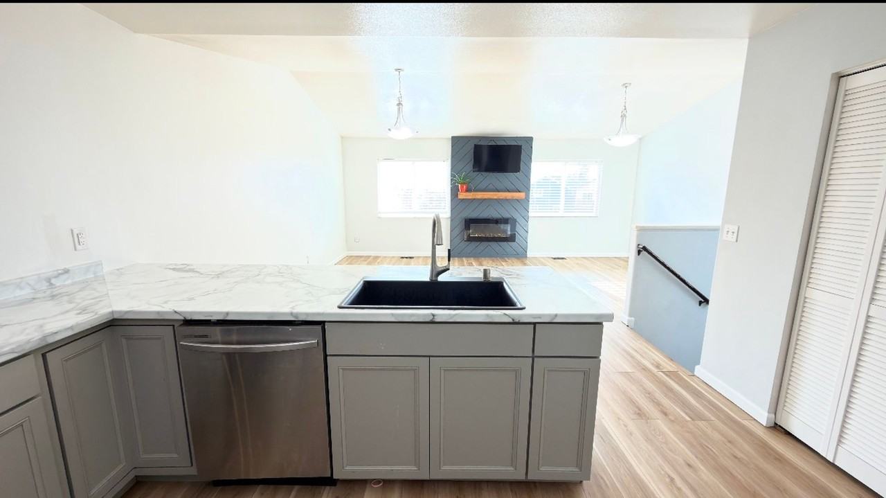 5530 Alora Loop - Photo 6 of 25