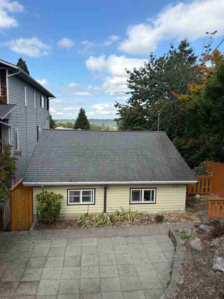 8232 S 122nd St - Photo 2 of 16