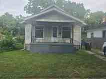 927 Mcqueen St - Photo 1 of 1