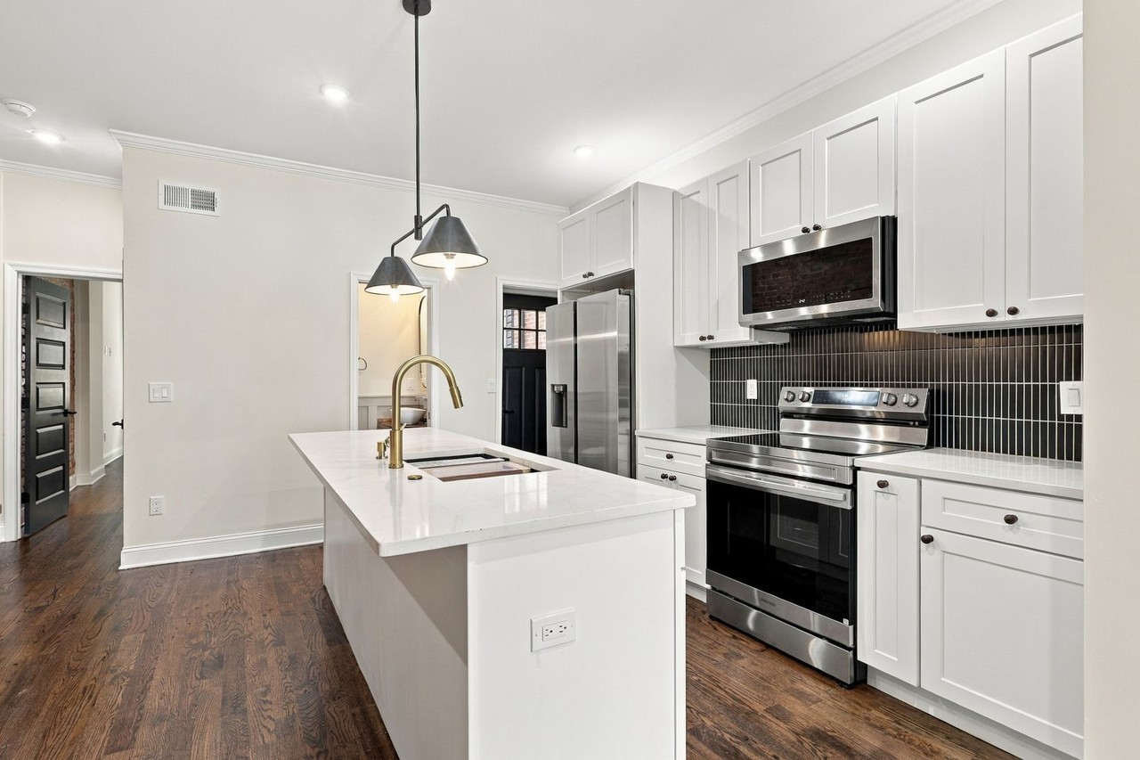 2434 N 33rd Street - Photo 2 of 50