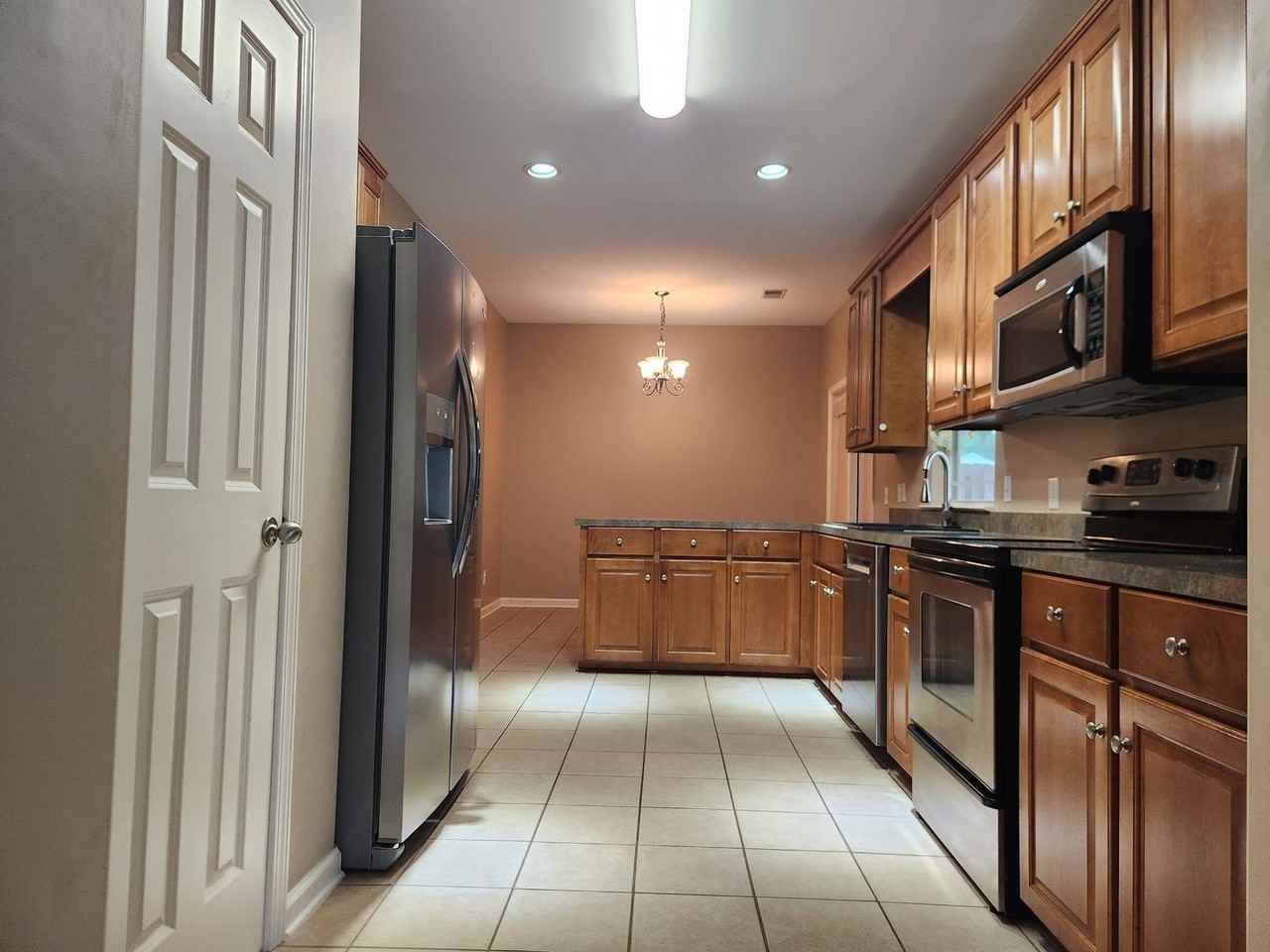 1 Myrrh Cir - Photo 6 of 28