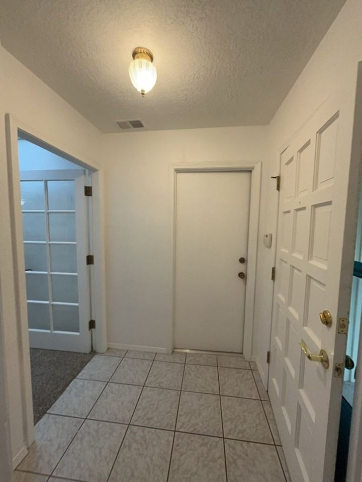 8908 Democracy Rd Ne - Photo 4 of 23