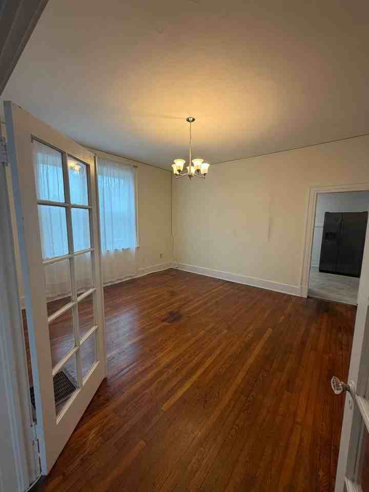 138 E 48th St - Photo 5 of 13