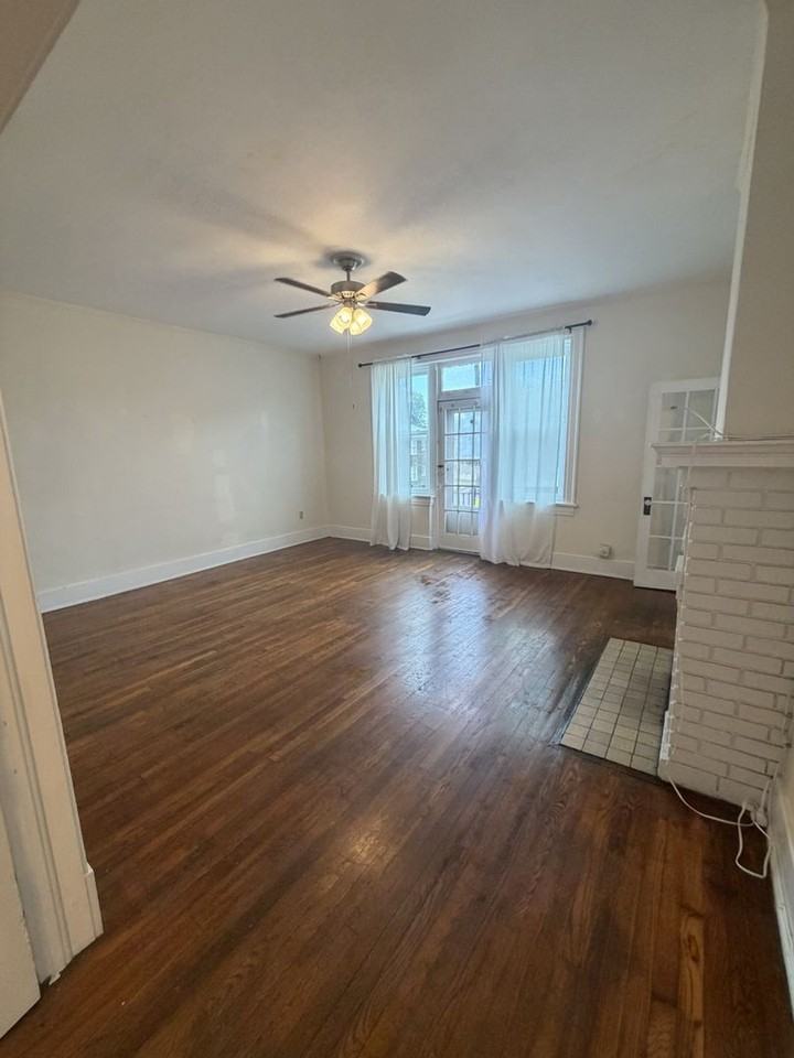 138 E 48th St - Photo 6 of 13