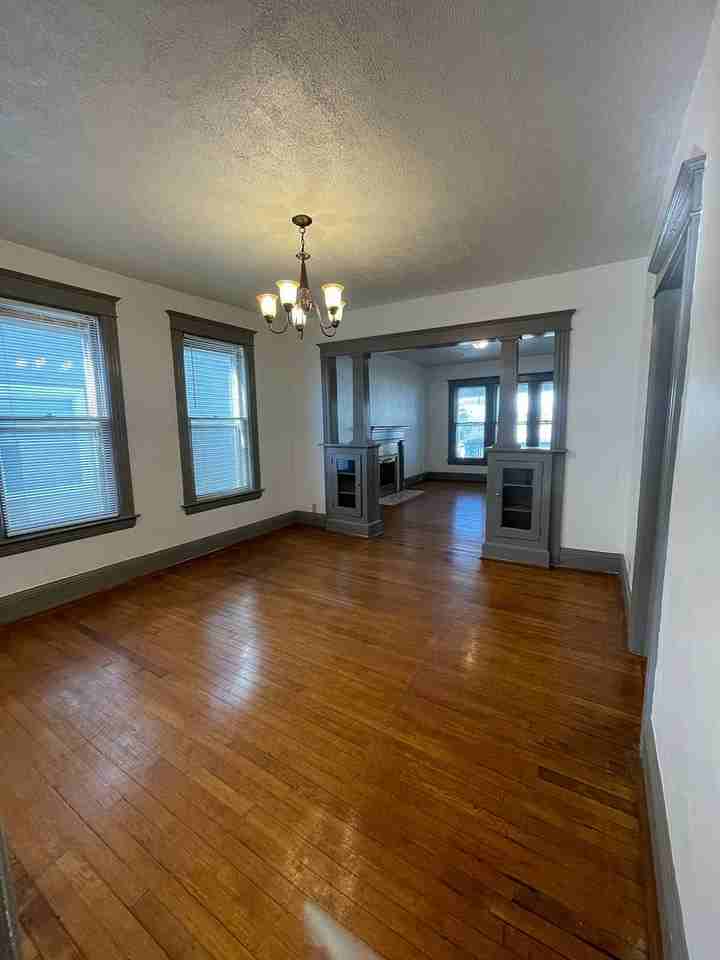 30 Kenyon Ct - Photo 3 of 8