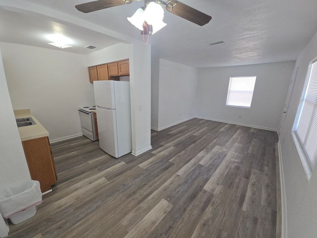 3509 Avenue S Nw - Photo 5 of 15