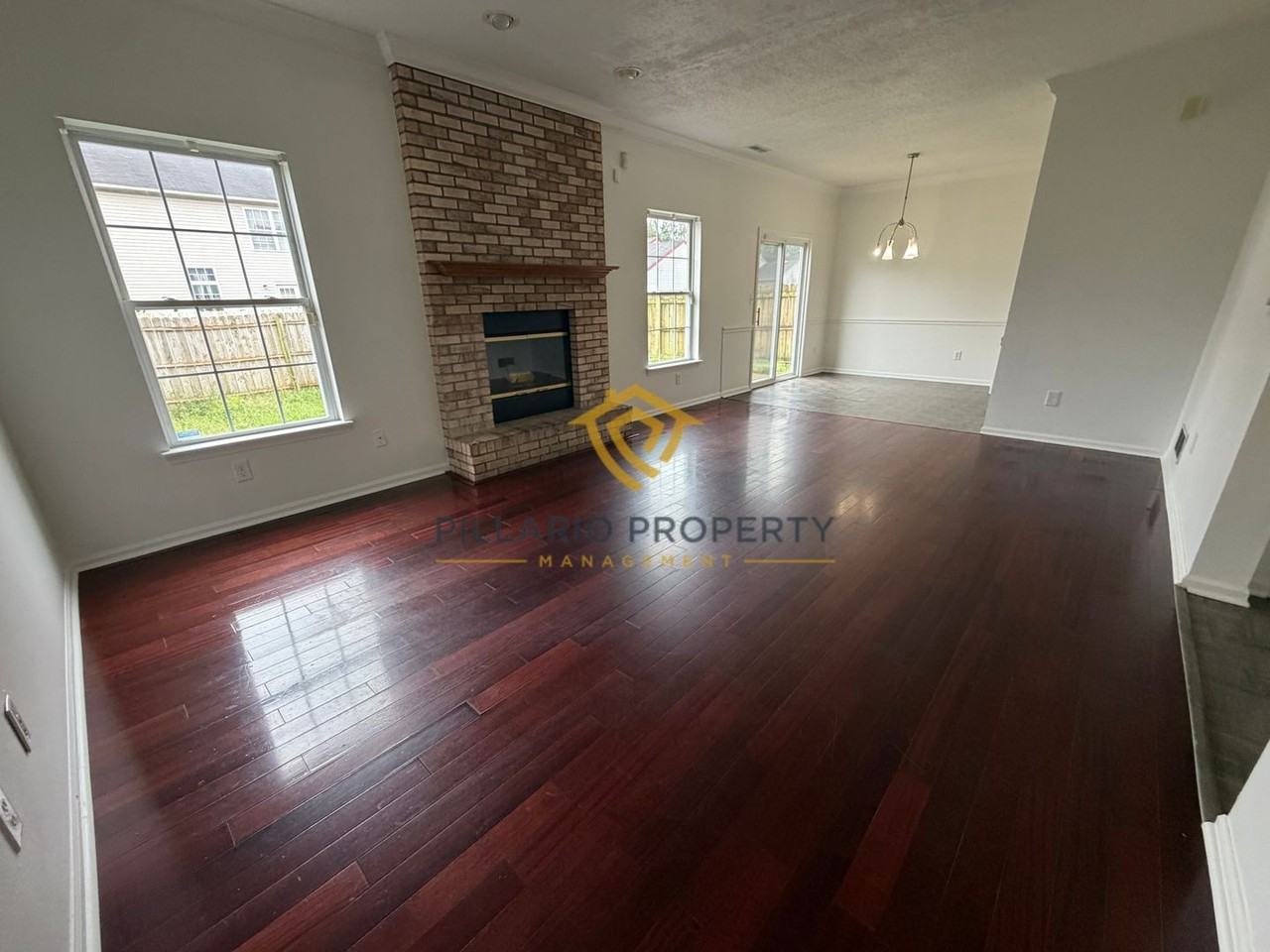 4229 Village Bend Dr - Photo 2 of 27