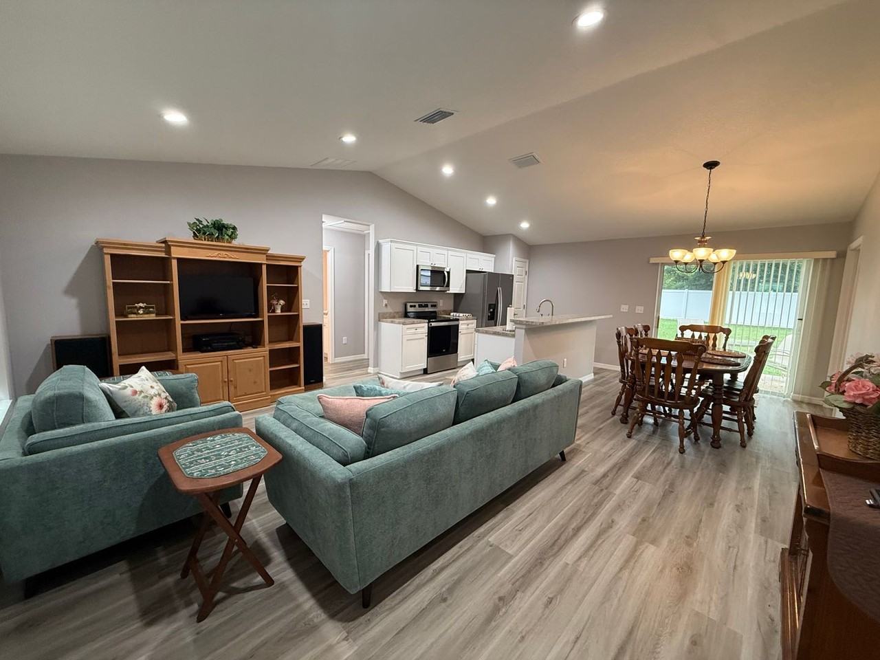 3114 Se 144th Pl - Photo 2 of 18