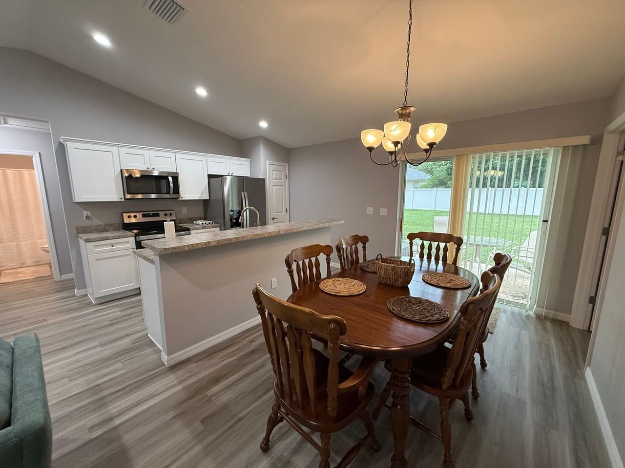 3114 Se 144th Pl - Photo 4 of 18