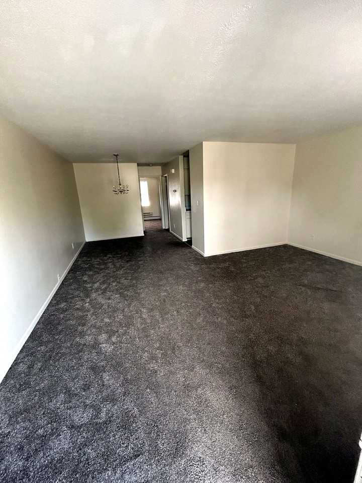 Comfortable Living. Convenient Location. Welcome to Briarbridge. - Photo 3 of 24