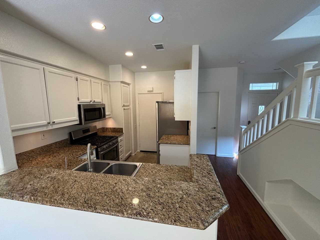 23610 Muir Trl #65 - Photo 3 of 17