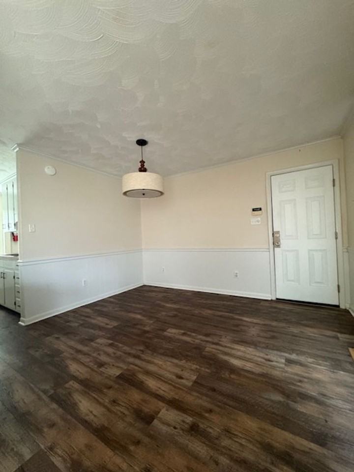 1100 Oberry Rd - Photo 4 of 18