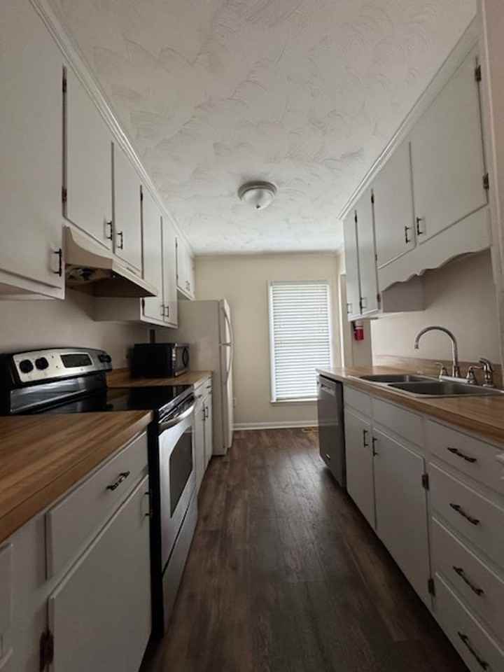 1100 Oberry Rd - Photo 6 of 18