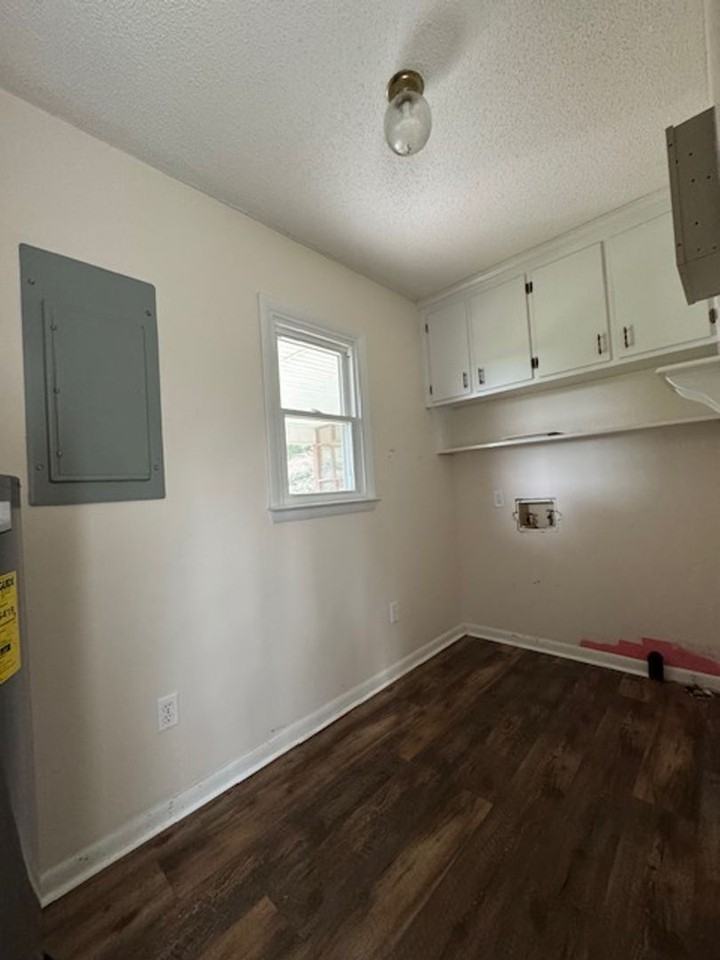 1100 Oberry Rd - Photo 7 of 18