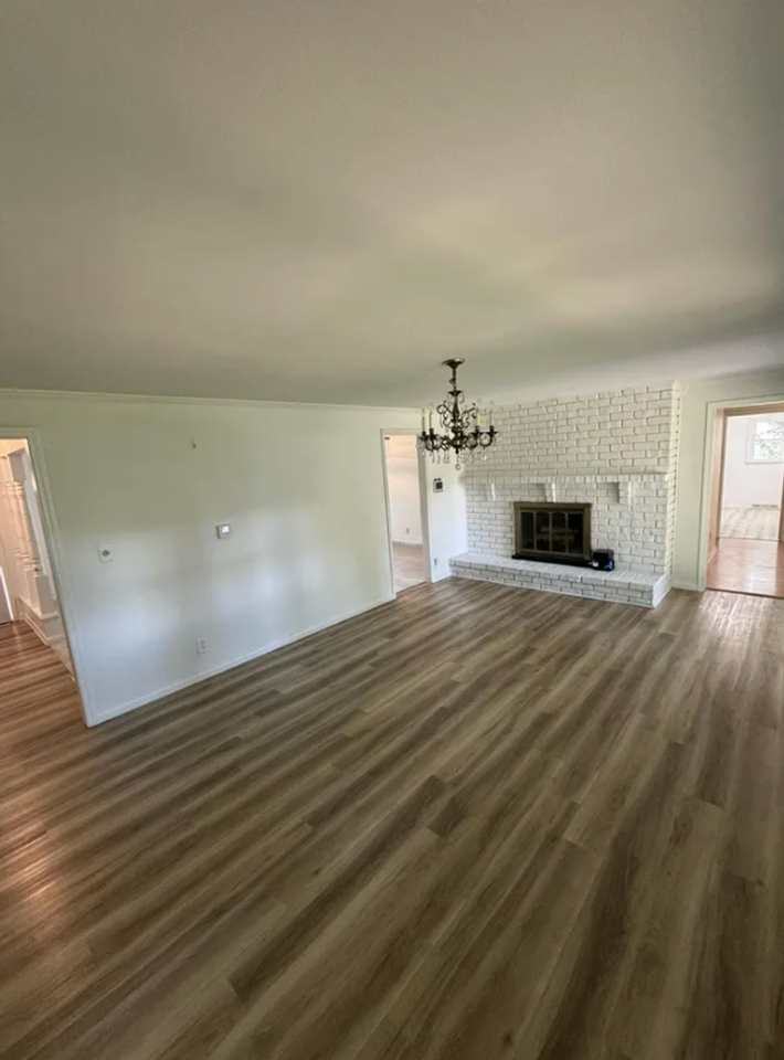 3510 S Broadway Ave - Photo 3 of 18
