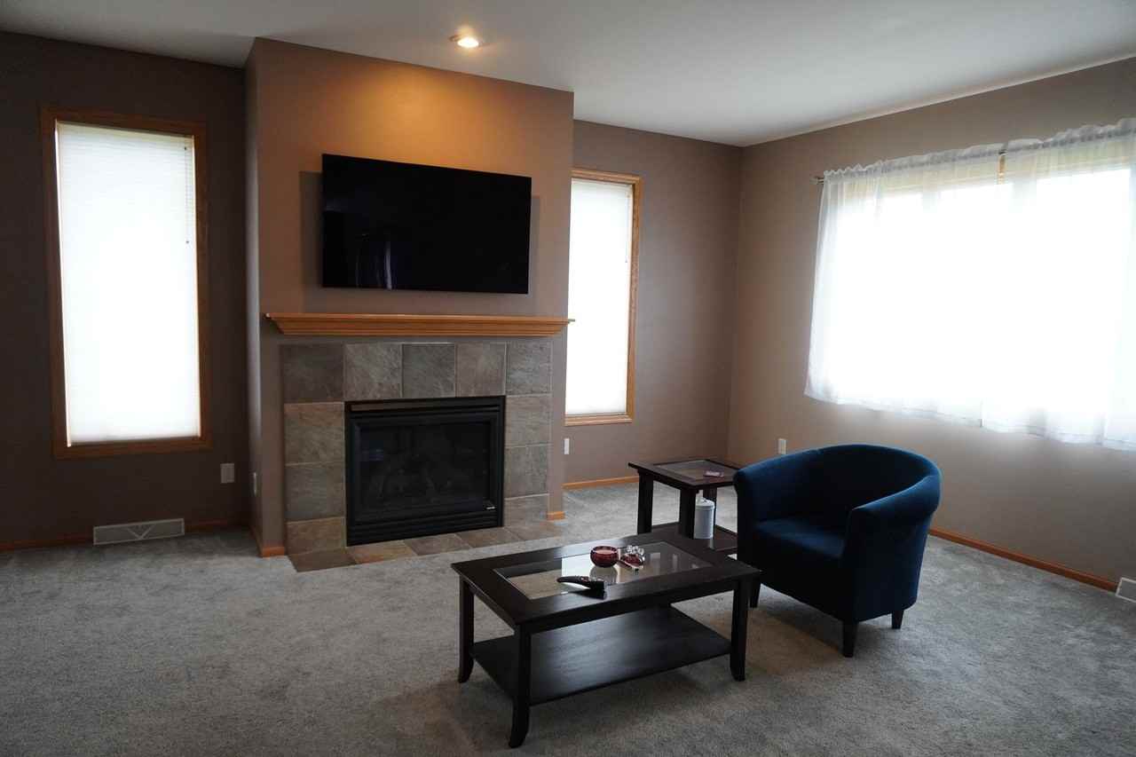 1000 Glen View Ct - Photo 6 of 14