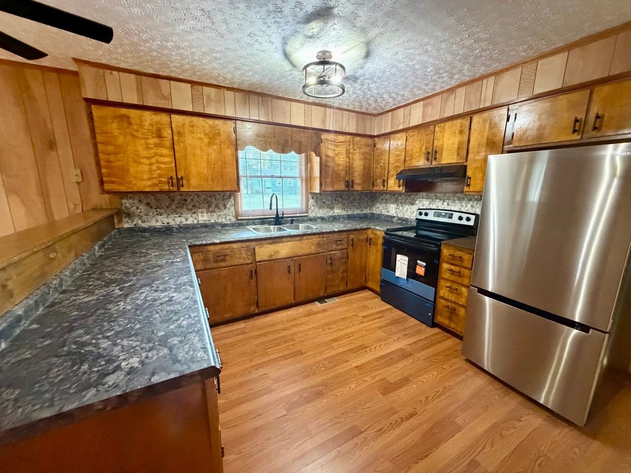 177 Staunton River Rd - Photo 4 of 12