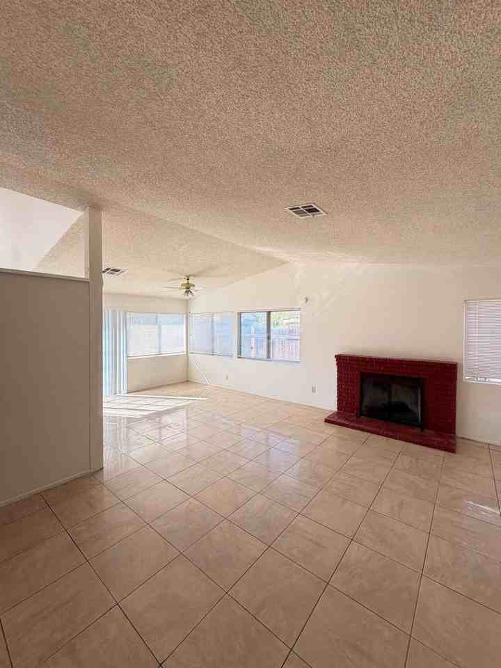 13193 Running Deer Rd - Photo 2 of 20