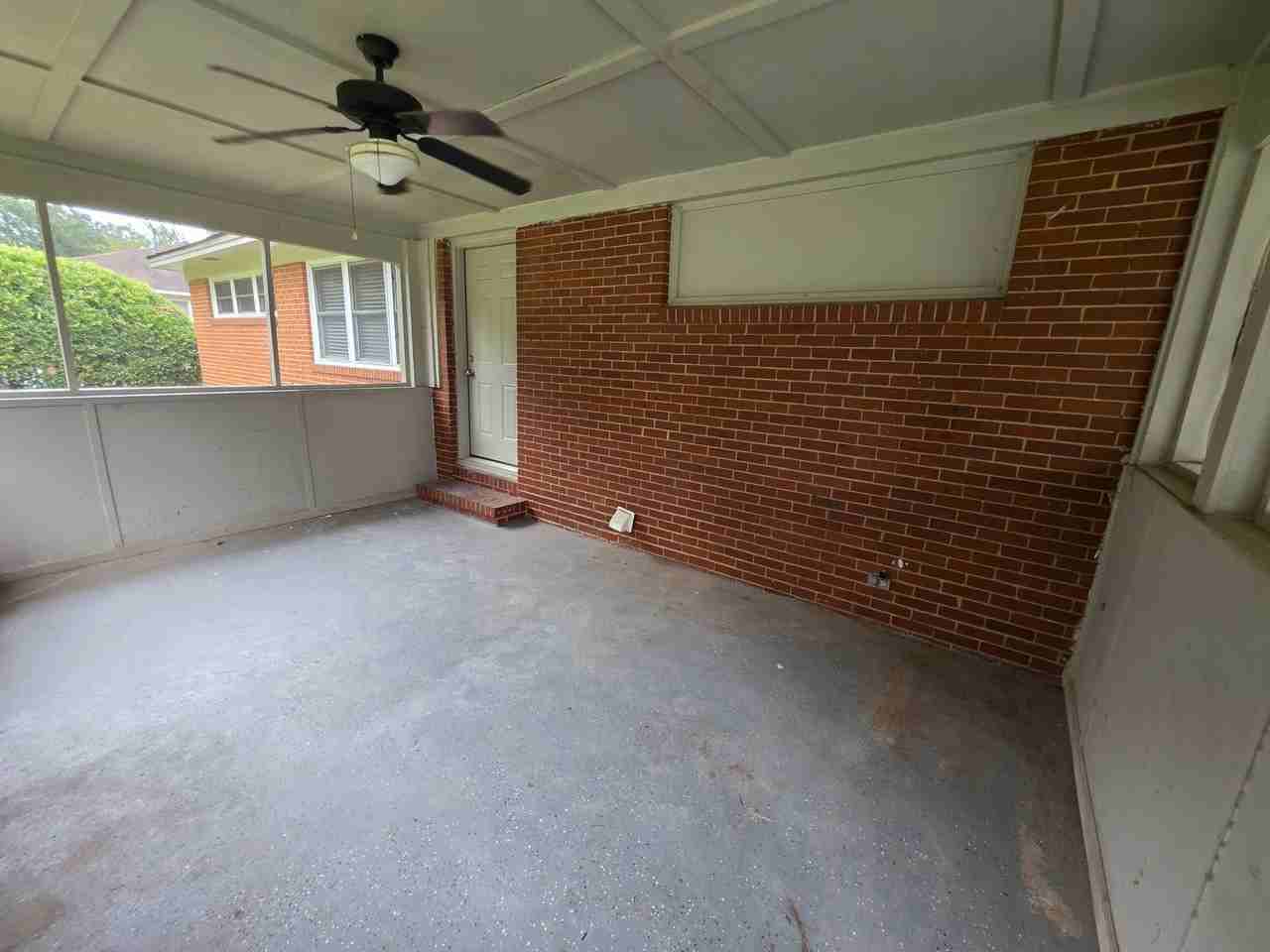 2412 Bass Ave - Photo 4 of 18