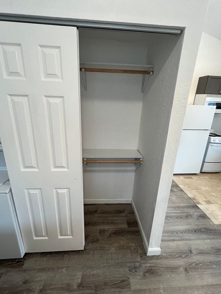 505 Williams Ave - Photo 4 of 8