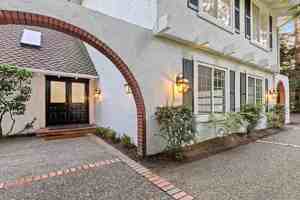 featured image of 3610 130th Ave Ne