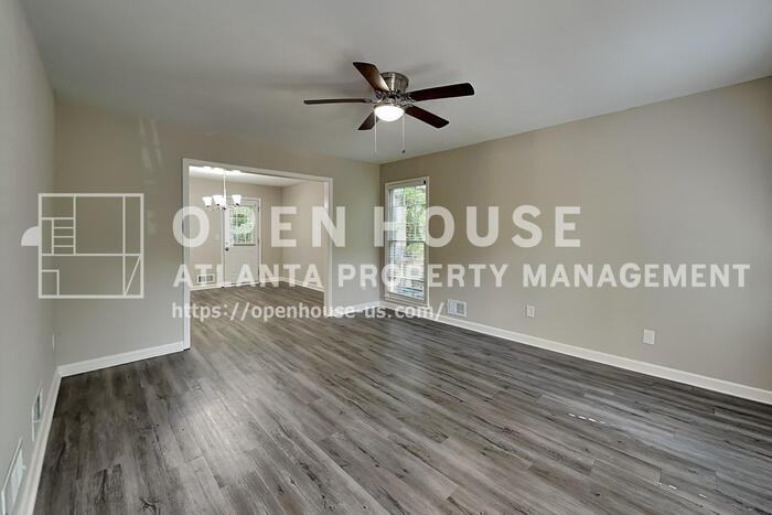 3859 W Clinton Ct - Photo 7 of 23