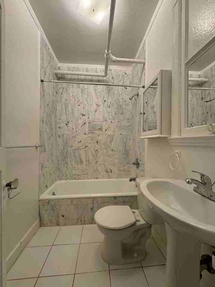 520 Geary St - Photo 4 of 4