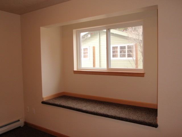 1237 Kensington Ave #A - Photo 7 of 9