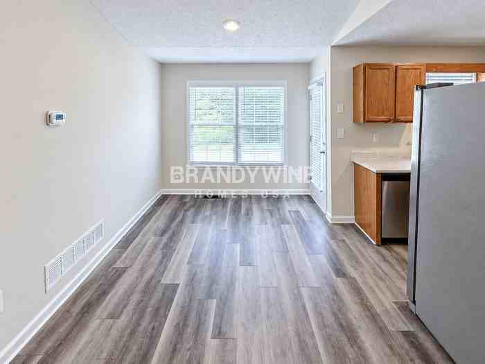 160 Wesley Chapel Rd - Photo 7 of 23