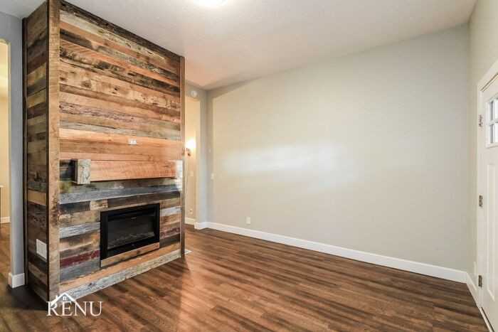915 Joseph Ave - Photo 5 of 18