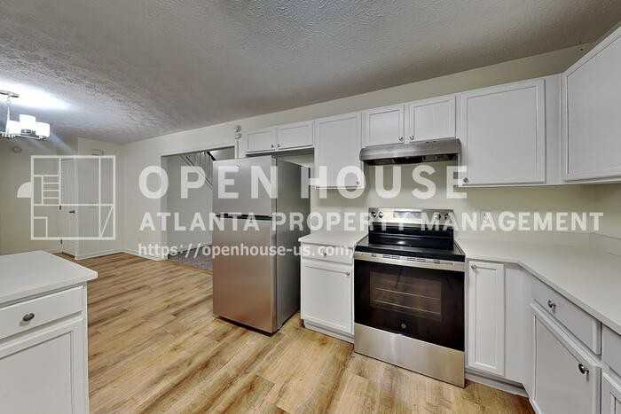 3235 Continental Dr - Photo 6 of 23