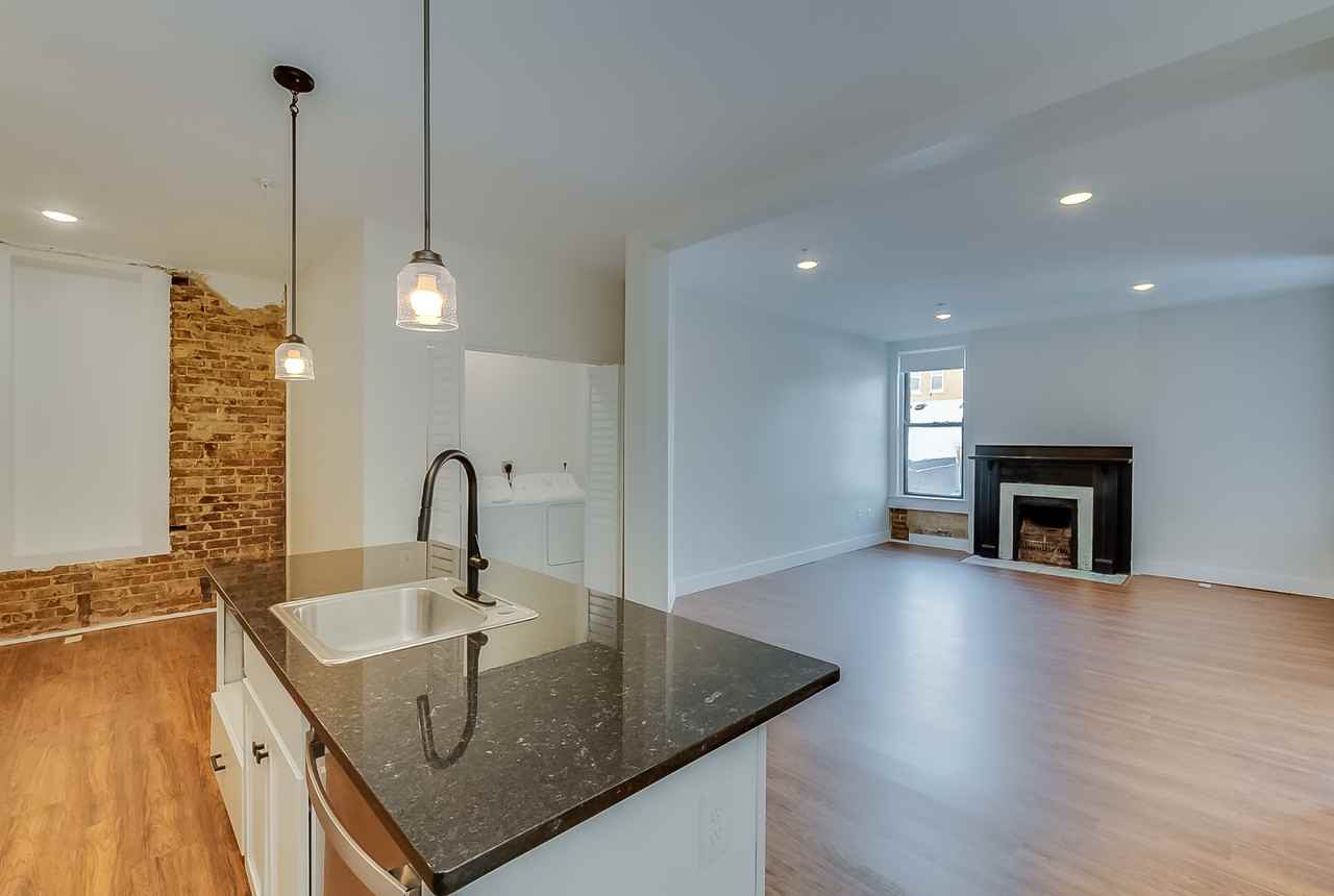 431 W 2nd St #306 - Photo 4 of 13