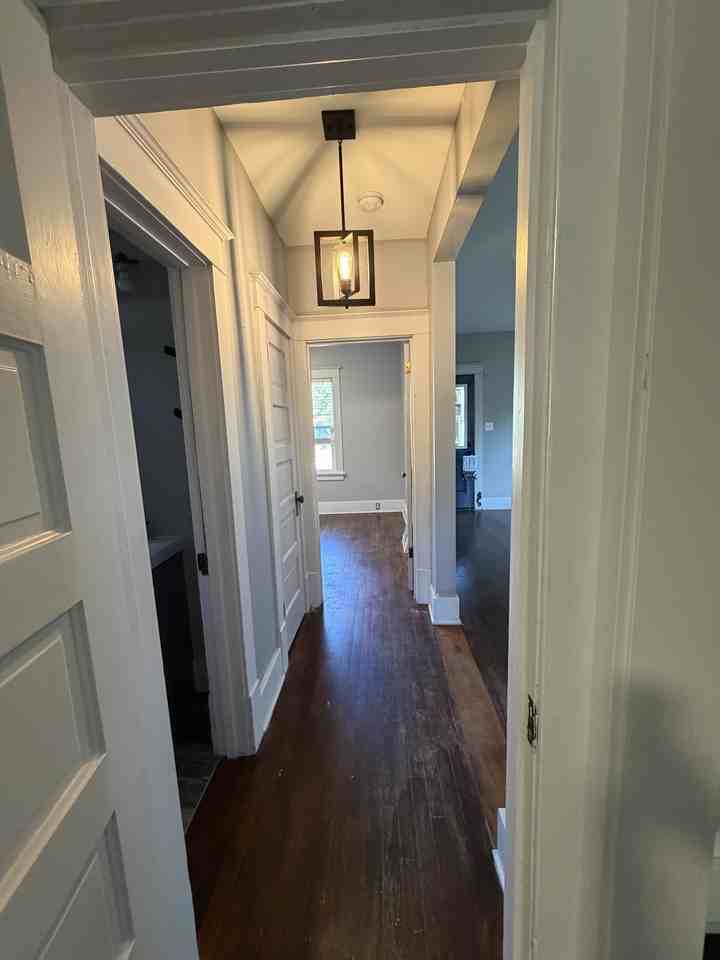 135 22nd Ave N #135RENTAL - Photo 5 of 9