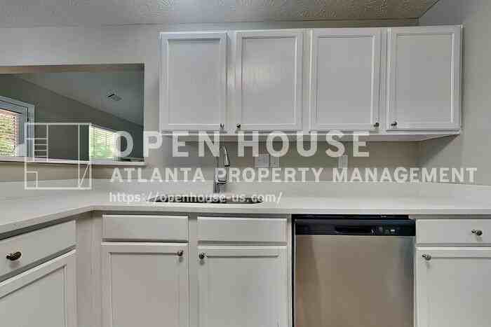3975 Crestwater Ln - Photo 6 of 21