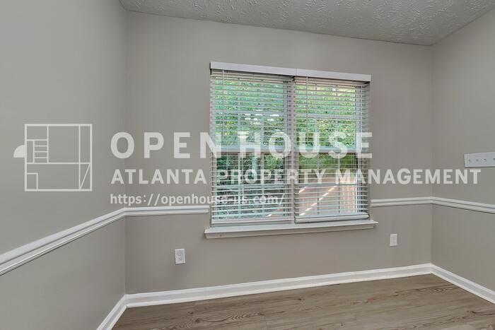 3975 Crestwater Ln - Photo 7 of 21