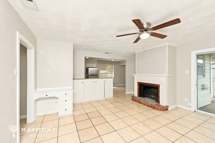 2517 Greenhill Dr - Photo 5 of 15