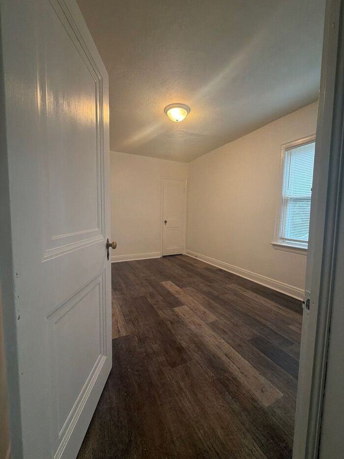 396 Davis Rd - Photo 6 of 14