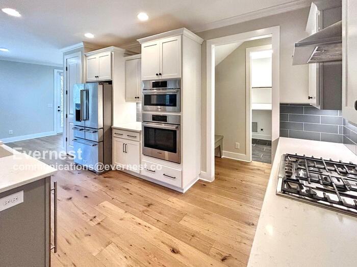 383 Cobblestone Way - Photo 2 of 32