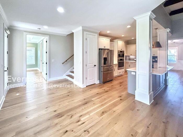 383 Cobblestone Way - Photo 5 of 32