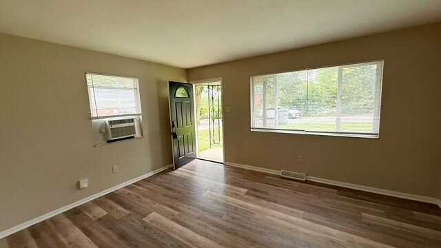 4641 Crestview Ave - Photo 2 of 10
