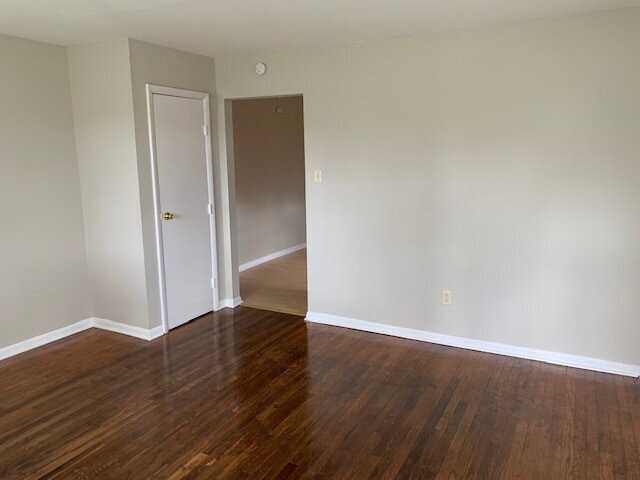 4641 Crestview Ave - Photo 7 of 10