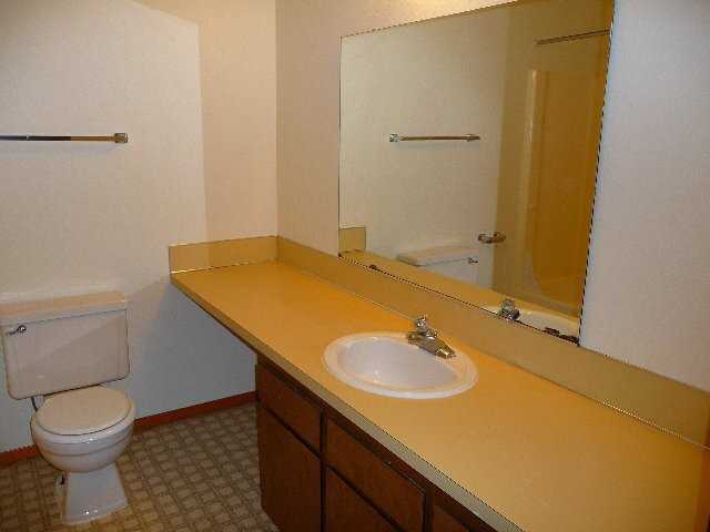 2723 22nd Ave #6 - Photo 7 of 7