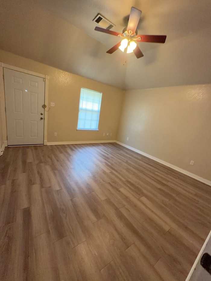 810 Cullum Ct - Photo 7 of 11