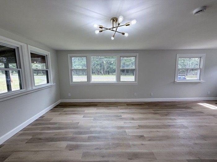 2502 Range Rd - Photo 6 of 33