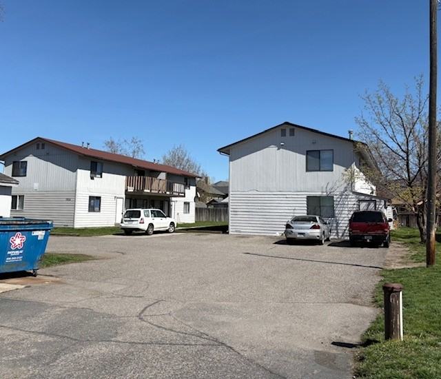 1524 S Reserve St #2 - Photo 4 of 17