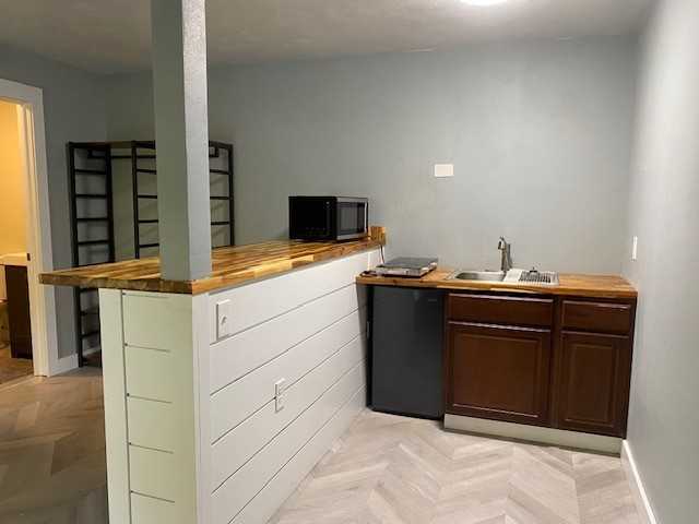 146 Woodford St #5 - Photo 6 of 9