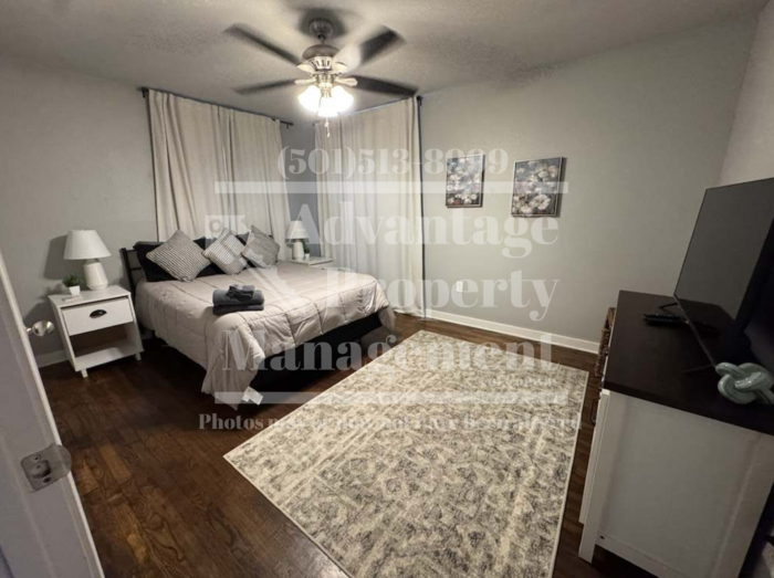 1013 Faulkner St - Photo 7 of 10
