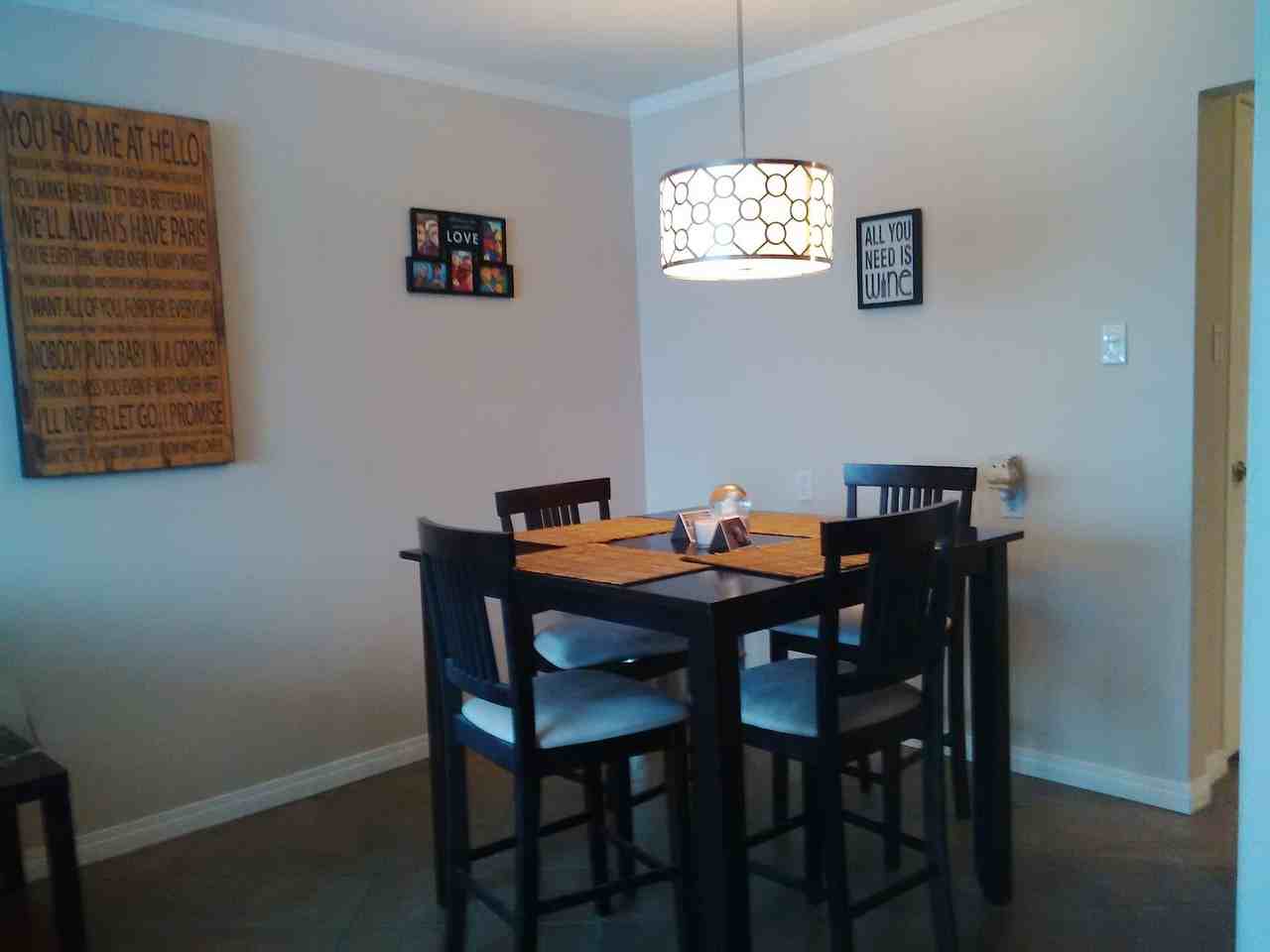124 - 124 44 Ave Nw - Photo 3 of 12